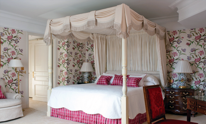 fasilitas hotel four seasons george v paris