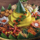 penyajian tumpeng nasi kuning